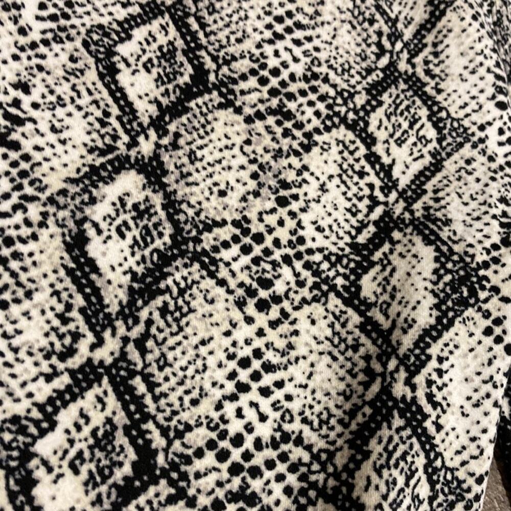 New Zenana Brushed Microfiber Snakeskin Print Legging Sz S - Picture 5 of 9